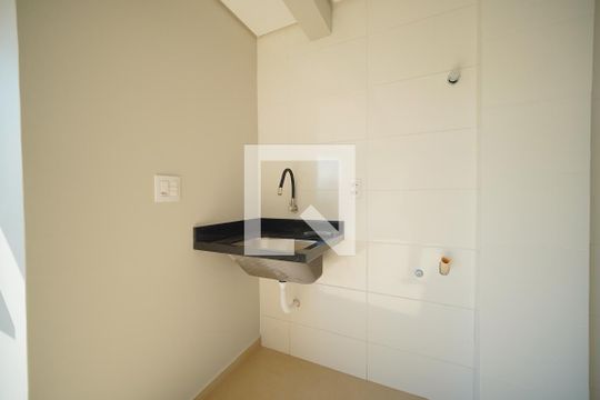 Área de Serviço de apartamento para alugar com 2 quartos, 106m² em Barreiros, São José