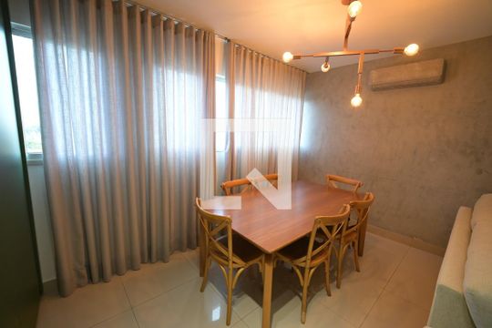 Apartamento à venda com 2 quartos, 56m² em Vila Rosa, Goiânia