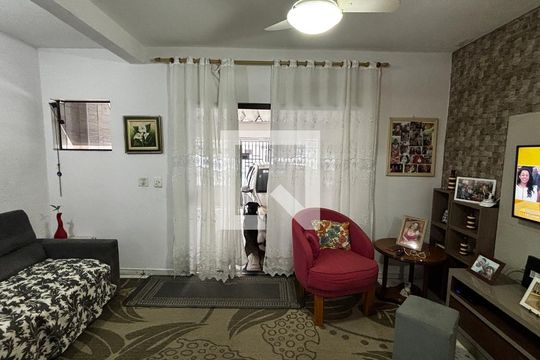 Sala de casa à venda com 3 quartos, 138m² em Parque Erasmo Assunção, Santo André
