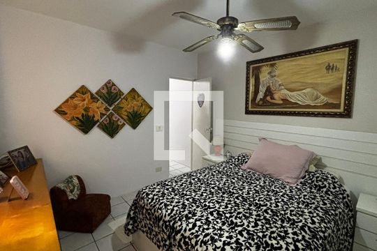 Suite de casa à venda com 3 quartos, 138m² em Parque Erasmo Assunção, Santo André