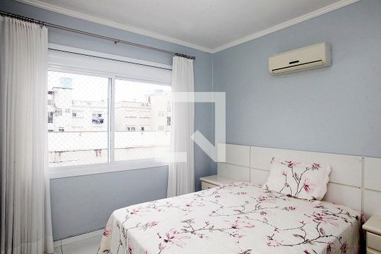 Quarto 2 de apartamento à venda com 3 quartos, 131m² em Santana, Porto Alegre