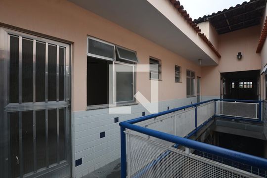Hall de Entrada de apartamento para alugar com 1 quarto, 15m² em Bento Ribeiro, Rio de Janeiro