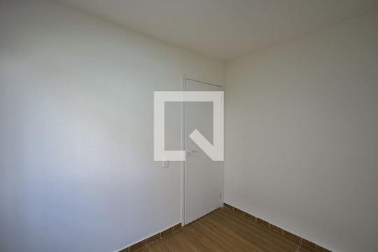 Quarto 1 de apartamento à venda com 2 quartos, 33m² em Vila Suzana, São Paulo