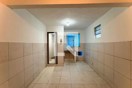 Studio de kitnet/studio para alugar com 1 quarto, 32m² em Catete, Rio de Janeiro
