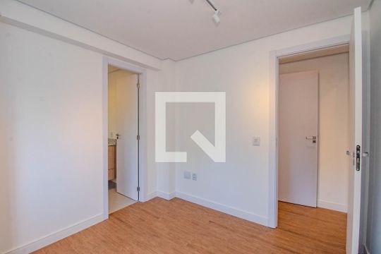 Suíte 1 de apartamento para alugar com 2 quartos, 69m² em Moinhos de Vento, Porto Alegre