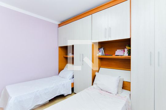 Quarto 1 de casa de condomínio à venda com 3 quartos, 111m² em Vila Maricy, Guarulhos