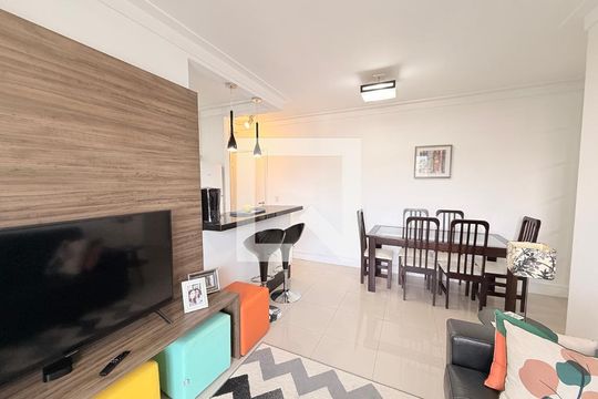 Apartamento à venda com 2 quartos, 69m² em Retiro, Jundiaí