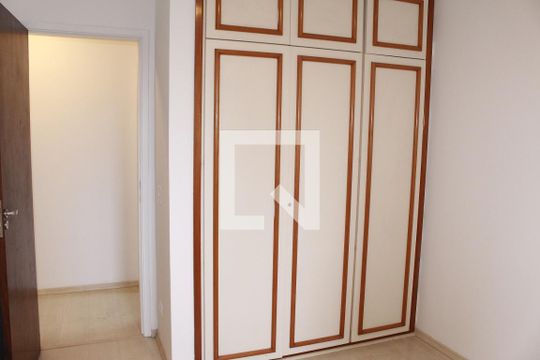 Quarto 2 de apartamento para alugar com 2 quartos, 80m² em Santa Cecilia, São Paulo