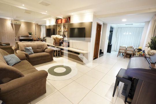 Casa de Condomínio à venda com 3 quartos, 126m² em Setor Candida de Morais, Goiânia