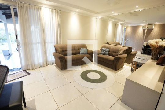 Casa de Condomínio à venda com 3 quartos, 126m² em Setor Candida de Morais, Goiânia