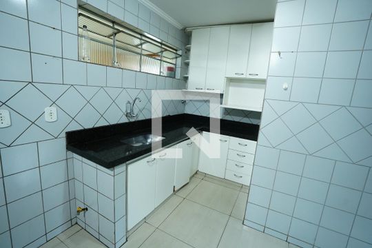 Apartamento à venda com 3 quartos, 110m² em Jardim América, Goiânia