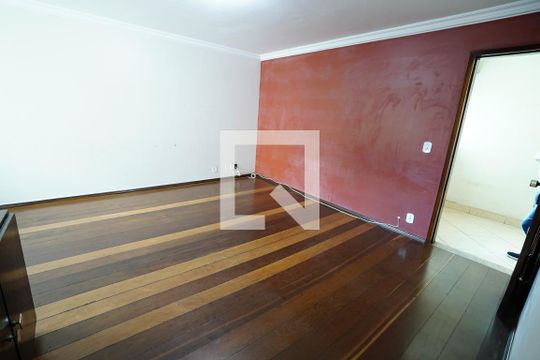 Apartamento à venda com 3 quartos, 110m² em Jardim América, Goiânia