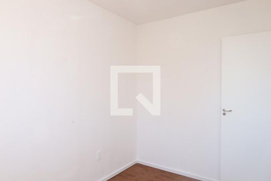 Quarto 1 de apartamento para alugar com 2 quartos, 41m² em Jardim Helian, São Paulo