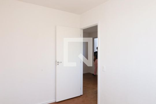 Quarto 1 de apartamento para alugar com 2 quartos, 41m² em Jardim Helian, São Paulo