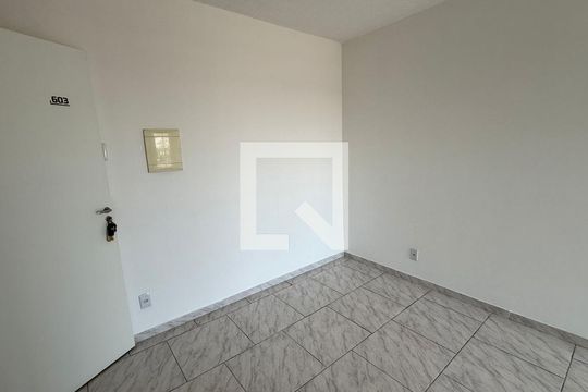Sala de apartamento para alugar com 2 quartos, 55m² em São Luiz, Gravataí