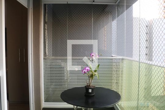 Varanda de kitnet/studio para alugar com 1 quarto, 25m² em Perdizes, São Paulo