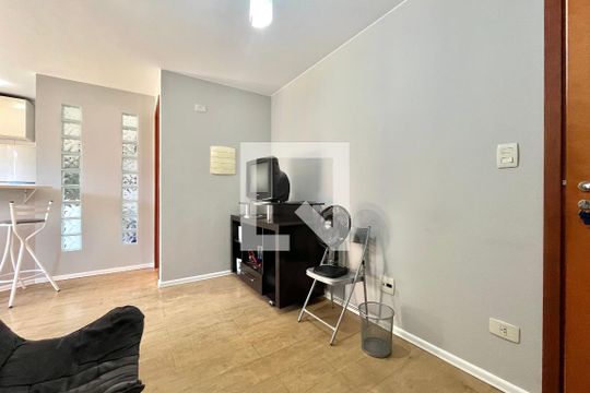 Sala de apartamento para alugar com 1 quarto, 39m² em Jabaquara, São Paulo
