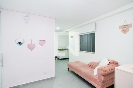 Apartamento para alugar com 1 quarto, 35m² em Jardim Vila Galvao, Guarulhos
