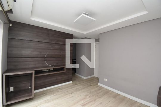 Suíte de casa de condomínio para alugar com 2 quartos, 123m² em Cachoeira, Curitiba