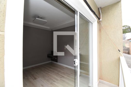 Sacada da Suíte de casa de condomínio para alugar com 2 quartos, 123m² em Cachoeira, Curitiba