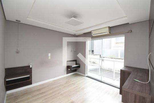 Suíte de casa de condomínio para alugar com 2 quartos, 123m² em Cachoeira, Curitiba