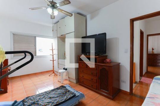 Quarto 2 de casa à venda com 4 quartos, 251m² em Vila Palmeiras, São Paulo