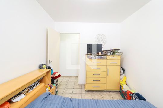 Quarto 1 de apartamento para alugar com 2 quartos, 59m² em Vila Regina, São Paulo