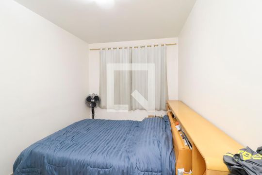 Quarto 1 de apartamento para alugar com 2 quartos, 59m² em Vila Regina, São Paulo