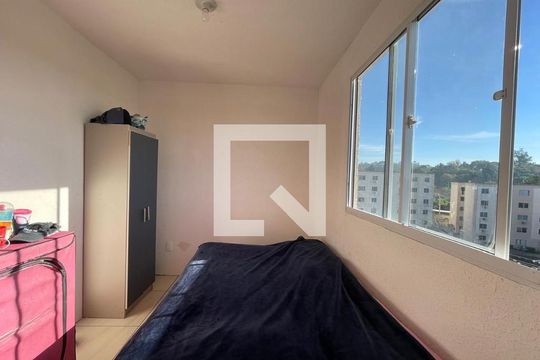 Quarto de apartamento à venda com 2 quartos, 42m² em Santo Afonso, Novo Hamburgo