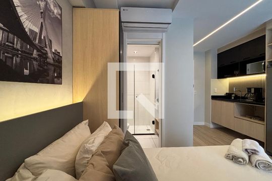 Studio de kitnet/studio para alugar com 1 quarto, 21m² em Itaim Bibi, São Paulo