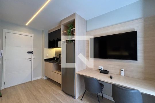 Studio de kitnet/studio para alugar com 1 quarto, 21m² em Itaim Bibi, São Paulo