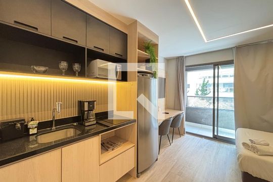 Studio de kitnet/studio para alugar com 1 quarto, 21m² em Itaim Bibi, São Paulo