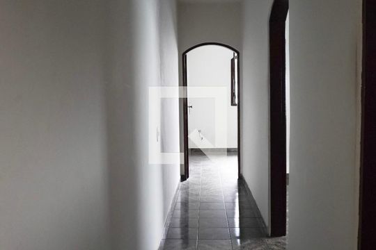 Corredor de casa à venda com 4 quartos, 249m² em Jardim Nossa Senhora do Carmo, São Paulo