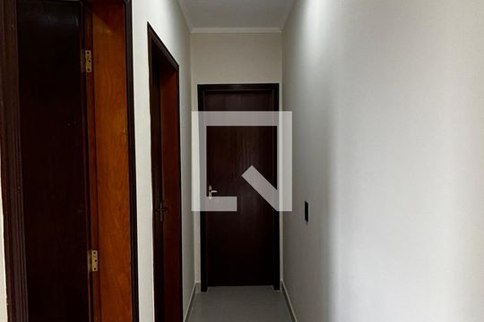 Corredor de apartamento à venda com 2 quartos, 134m² em Vila Leopoldina, Santo André