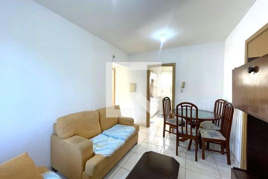 Apartamento para alugar com 2 quartos, 63m² em Vila Nova, Novo Hamburgo