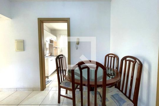 Apartamento para alugar com 2 quartos, 63m² em Vila Nova, Novo Hamburgo