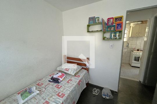 Quarto 1 de apartamento para alugar com 2 quartos, 55m² em Praça Seca, Rio de Janeiro