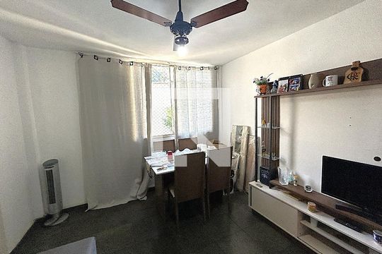 Apartamento para alugar com 2 quartos, 55m² em Praça Seca, Rio de Janeiro