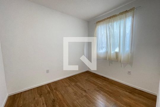 Quarto 1 de apartamento à venda com 2 quartos, 41m² em Jardim Arpoador, São Paulo