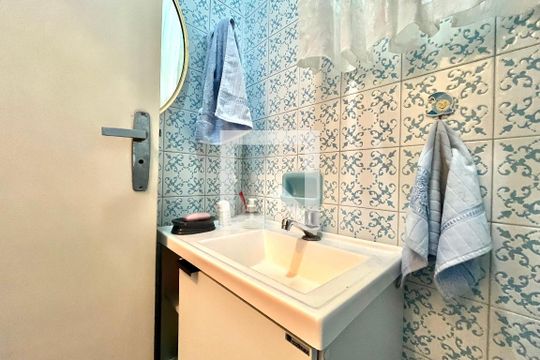 Lavabo de casa à venda com 3 quartos, 135m² em Parque Jabaquara, São Paulo