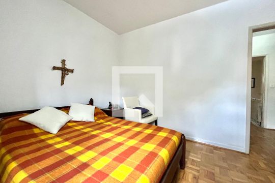 Suite de casa à venda com 3 quartos, 135m² em Parque Jabaquara, São Paulo