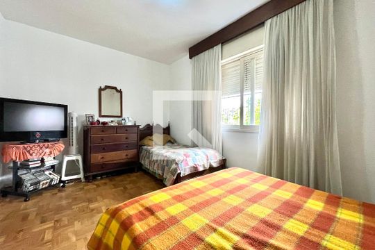 Suite de casa à venda com 3 quartos, 135m² em Parque Jabaquara, São Paulo