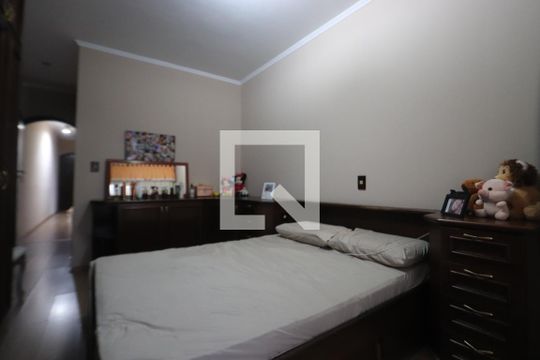 Suíte de casa à venda com 3 quartos, 125m² em Jardim Iva, São Paulo