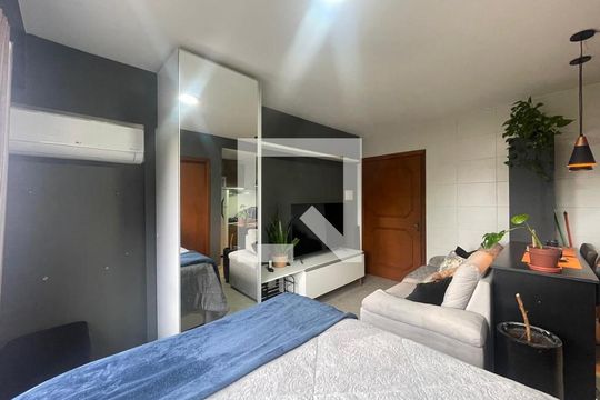 Kitnet/Studio para alugar com 1 quarto, 29m² em Pátria Nova, Novo Hamburgo