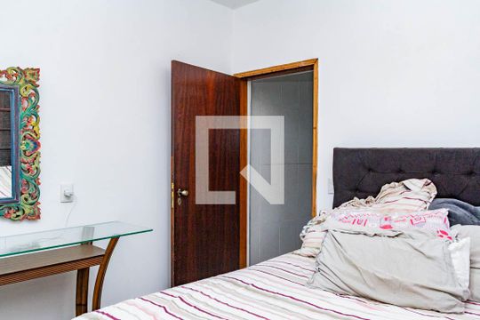 Casa para alugar com 4 quartos, 300m² em Jardim Nove de Julho, São Paulo