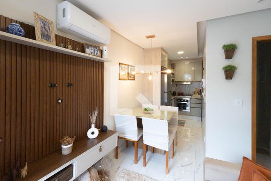 Sala de apartamento para alugar com 2 quartos, 40m² em Tremembé, São Paulo