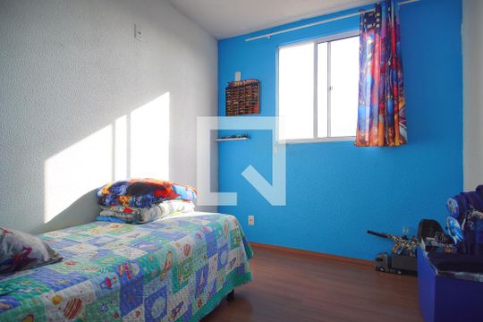 Quarto 2 de apartamento à venda com 2 quartos, 45m² em Feitoria, São Leopoldo