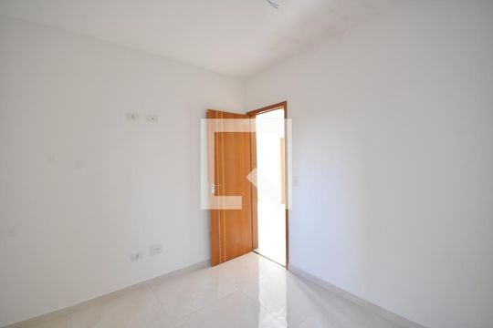 Quarto 1 de apartamento para alugar com 2 quartos, 37m² em Vila Paiva, São Paulo