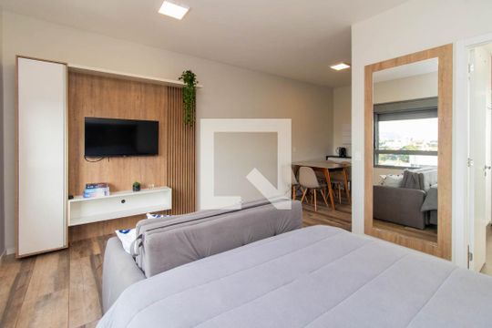 Sala/Quarto de apartamento à venda com 1 quarto, 35m² em Teresópolis, Porto Alegre