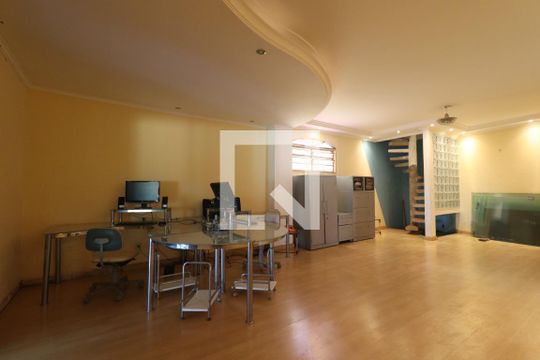 Escritório  de casa de condomínio para alugar com 3 quartos, 2000m² em Parque Sao Sebastiao, Ribeirão Preto